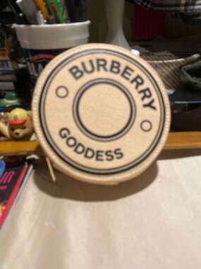 Burberry Goddess Limited Edition Circular Travel Jewelry Case